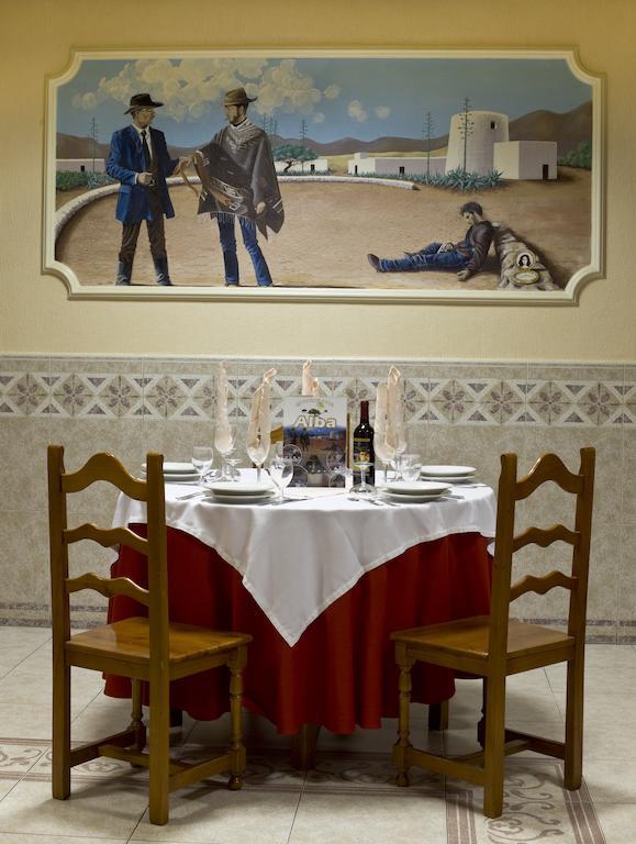 Los Albaricoques Hostal Rural Alba المظهر الخارجي الصورة